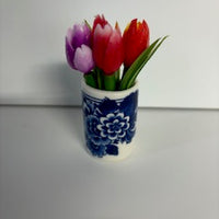 Magnet Vase with Tulips