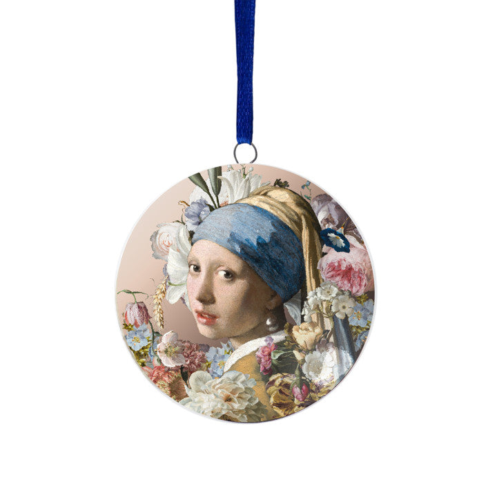 Christmas Ornament Girl Pearl